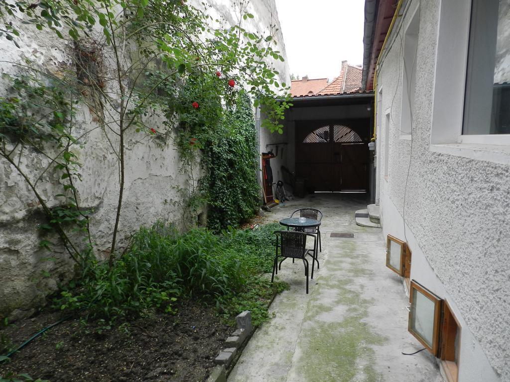 La Vita E Bella Braşov Exterior foto